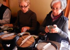 lunch-on-hill