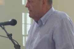 P1030075